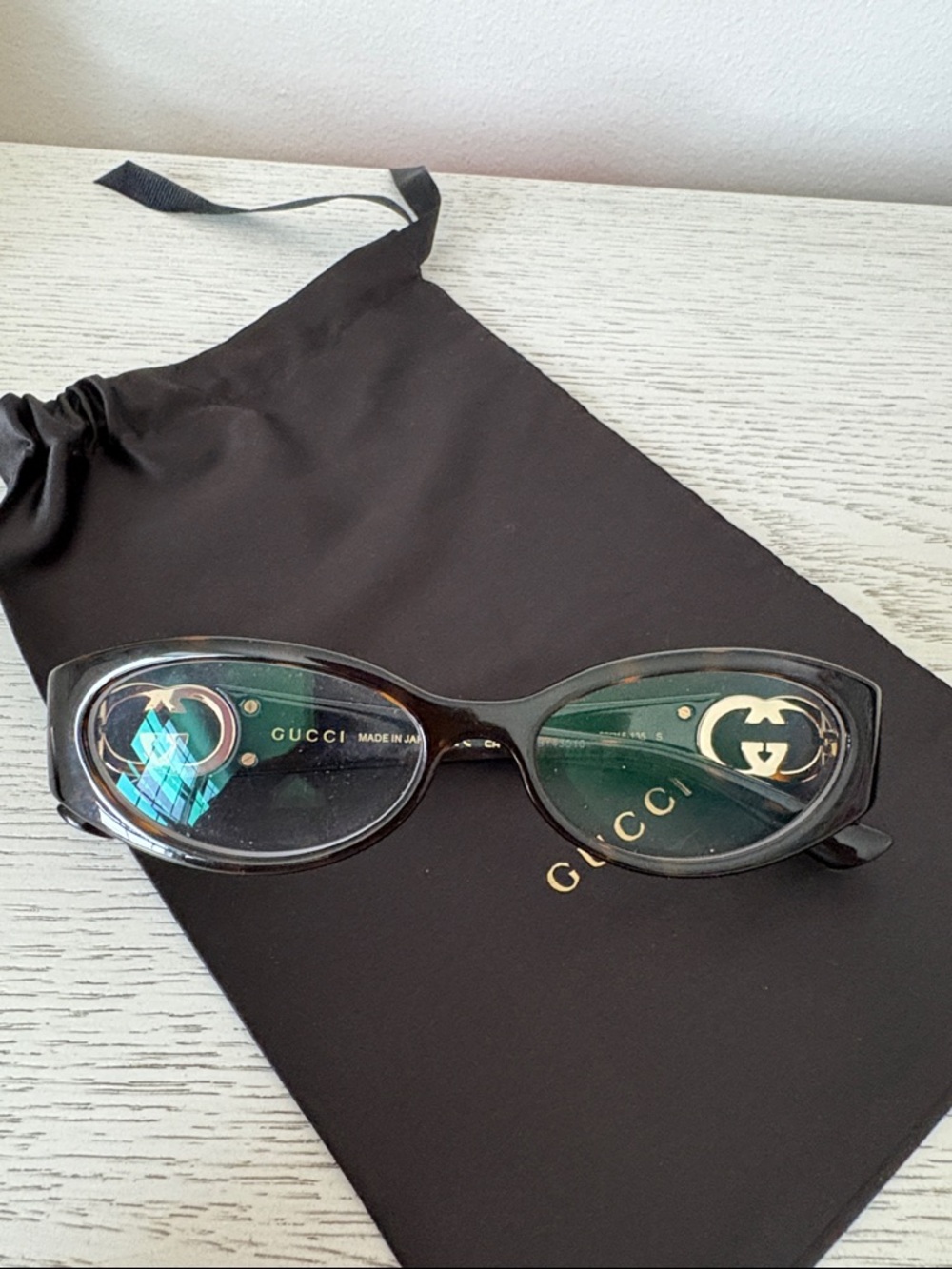 Gucci Women's Tortoiseshell Oval prescription glasses with Double G logo - Picture 2 of 4